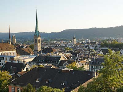 Museen und Galerien besuchen mit einer Escort in Zürich - Grande Dame Begleit Escort Schweiz Museen und Galerien besuchen mit einer Escort in Zürich - Grande Dame Begleit Escort Schweiz